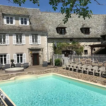 Campingplatz Mobil-home A En Aubrac - 6 Pers, Terrasse - Api-1-52-344 Argences-en-Aubrac