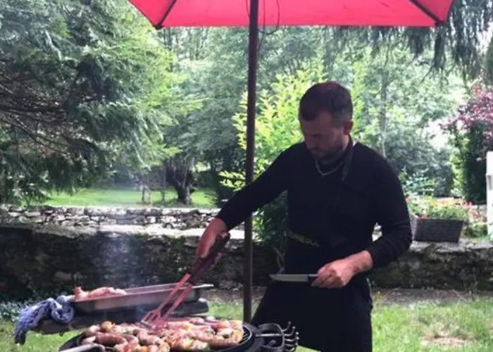 Mobil-home à En Aubrac - 6 Pers, Terrasse - Api-1-52-344 Camping *